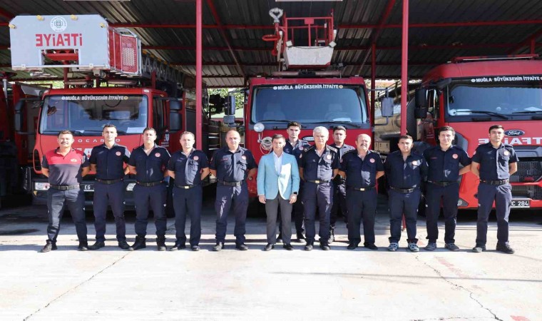 Başkan Ünlüden itfaiyecilere ziyaret