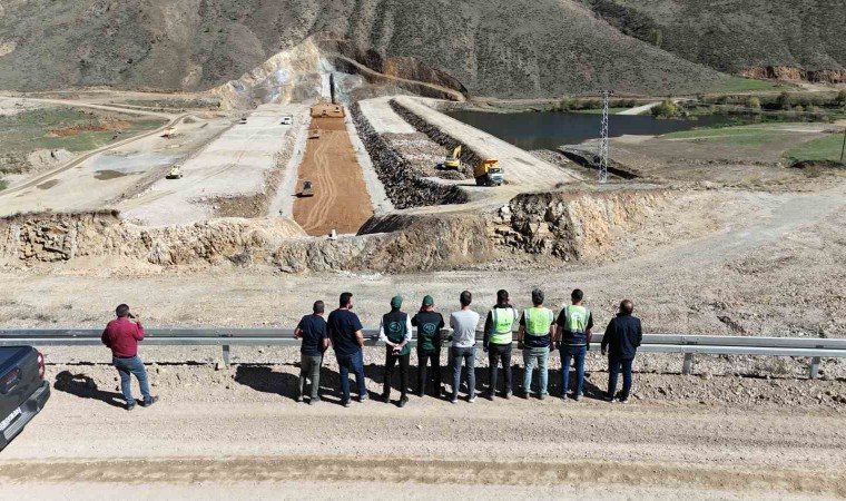 Bayburtta 3 göletin tamamlanmasıyla 16 bin 690 zirai tarım arazisi su ile buluşacak