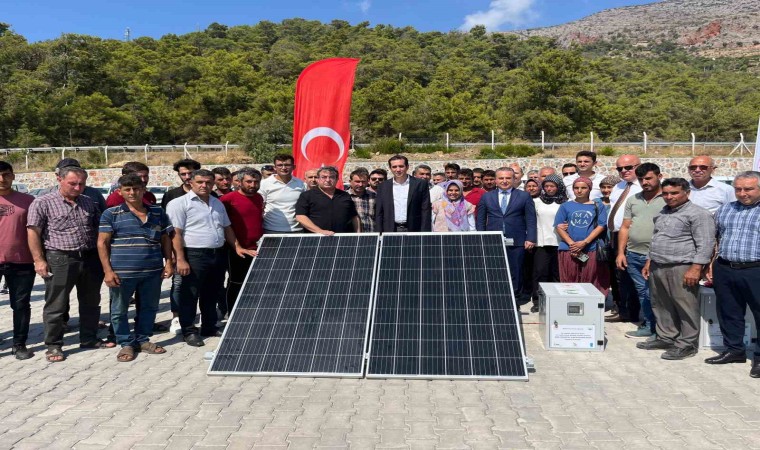 Bozyazıda hayvan yetiştiricilerine güneş enerjisi paneli dağıtıldı