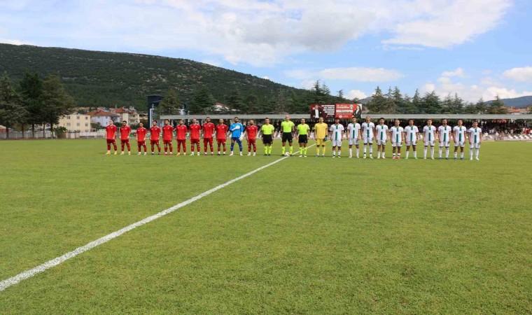 Bucak Belediye Oğuzhanspor, Ziraat Türkiye Kupasında tur atladı