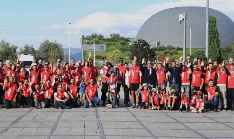 Bursanın kurtuluşunun 102inci yıldönümüne motosikletliler renk kattı