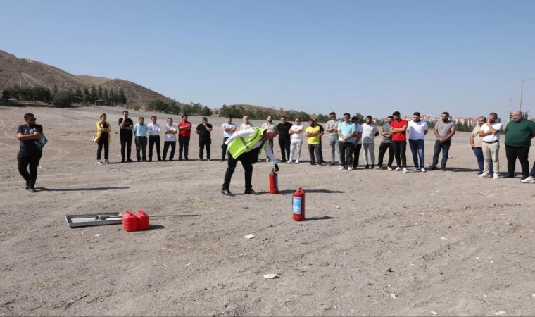 Büyükşehir KAYMEKten personeline yangın eğitimi