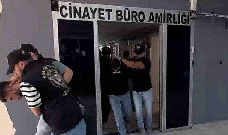 Cinayet zanlıları Urlada yakalandı