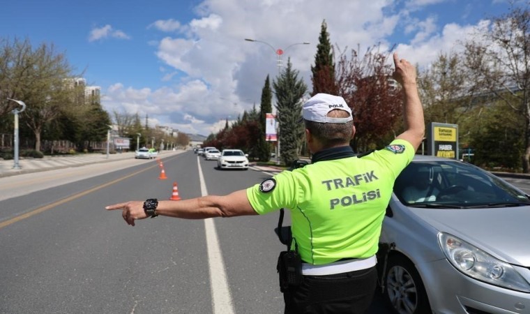 Düzcede 27 sürücüye alkolden işlem yapıldı