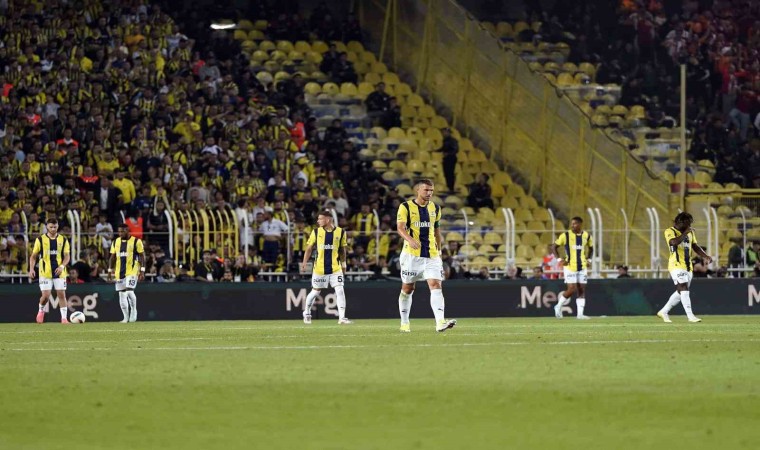 Fenerbahçenin 32 maçlık yenilmezlik serisi derbide sona erdi