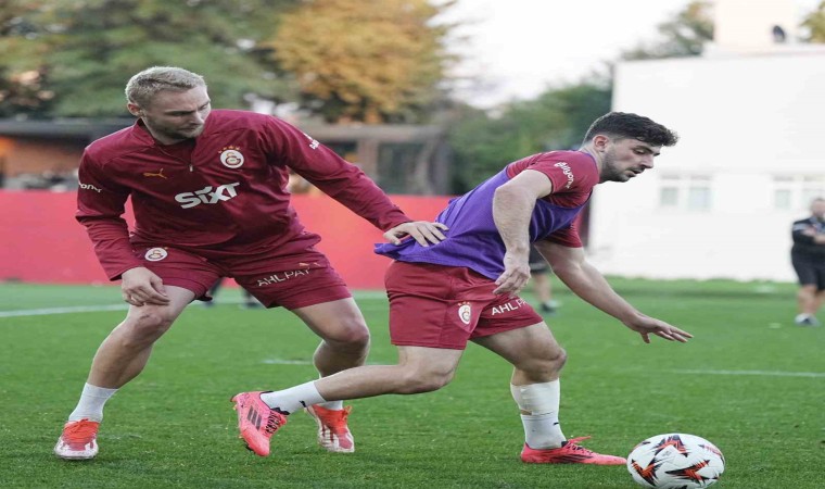 Galatasarayda PAOK maçı hazırlıkları başladı