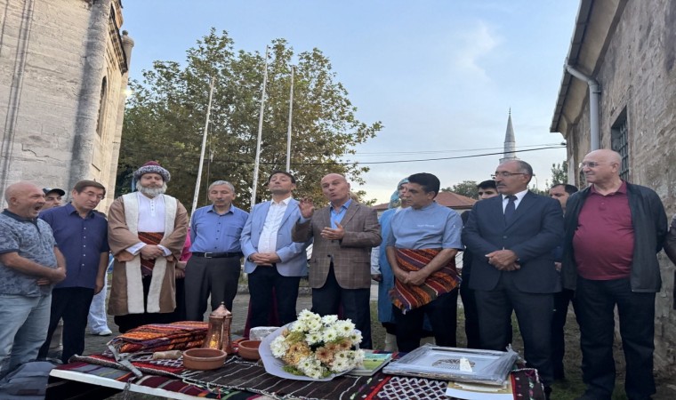 Gastronomide ‘Yılın Ahisi seçilen Şef Recep İncecik, şed kuşandı