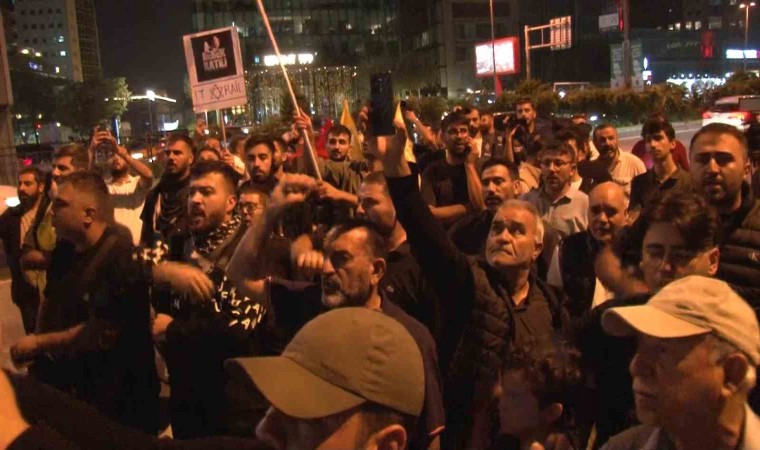 İsrail Başkonsolosluğu önünde Hizbullah lideri Hasan Nasrallahın öldürülmesi protesto edildi