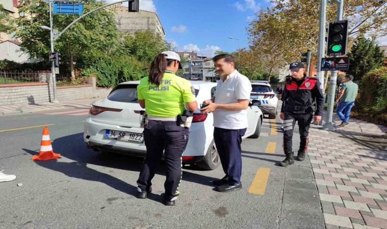 İstanbulda okul önlerinde sıkı denetim