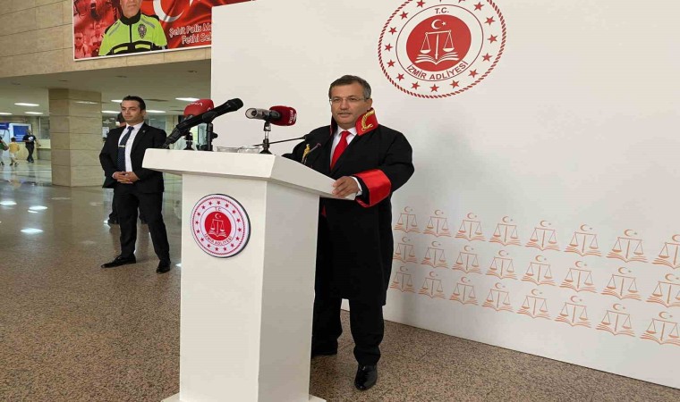 İzmirde yeni adli yıl düzenlenen törenle başladı