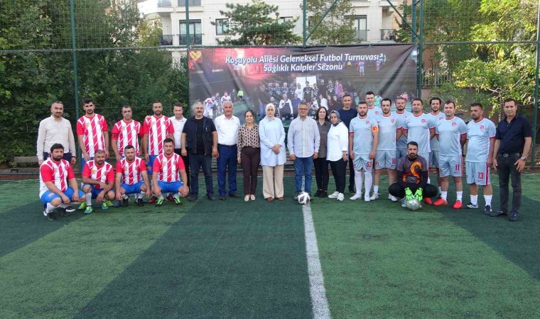 Kartalda doktorlar ve hastane personeli, kalp sağlığı için sahaya çıktı