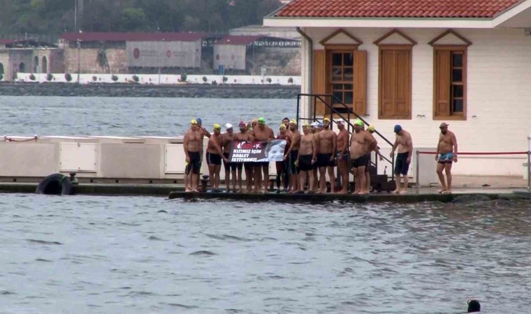 Katledilen Narin için Üsküdardan Kız Kulesine yüzdüler