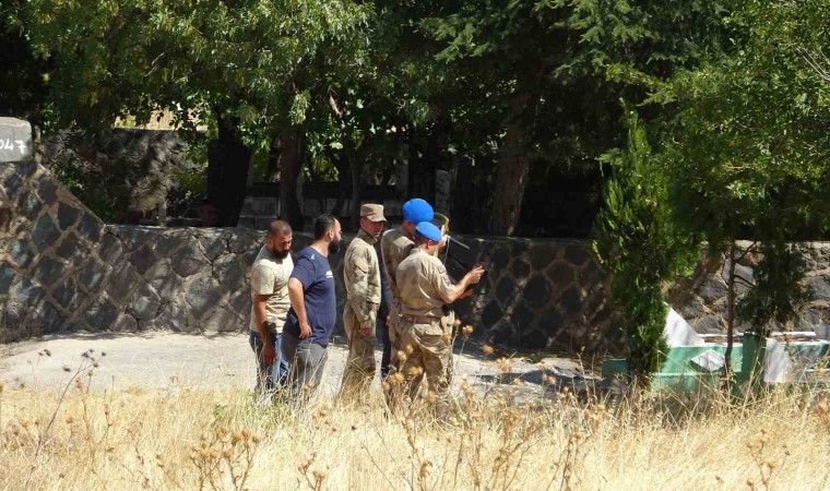 Kayıp Narini arama çalışmalarında mezarlıkta yer altı görüntüleme cihazıyla tarama yapıldı