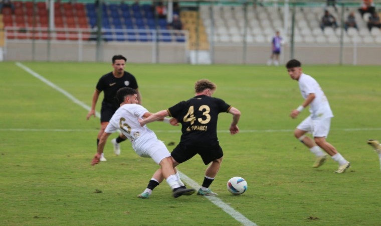 Kepezspor, ligdeki ilk galibiyetini 6-0lık skorla aldı