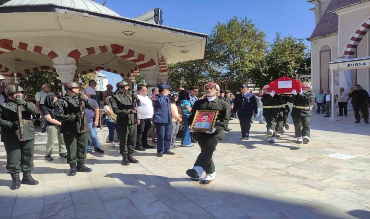 Kıbrıs gazisi askeri törenle uğurlandı