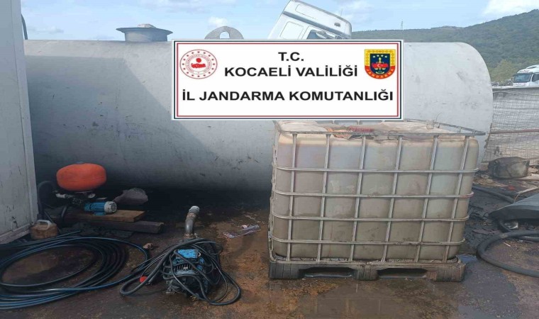 Kocaelide 25 bin litre kaçak akaryakıt ele geçirildi