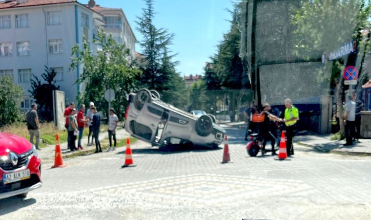 Konyada otomobil takla attı: 1 yaralı