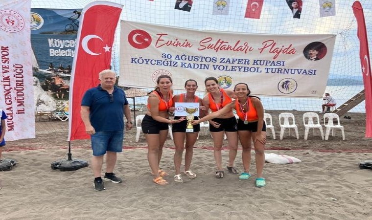 Köyceğizde Plaj Voleybolu Turnuvası ödül töreni ile sona erdi