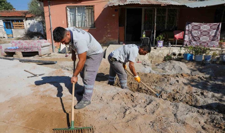 Mahallede 2 engelli şahsın yaşadığı sokağa öncelik verildi