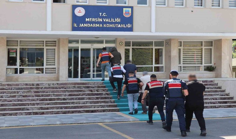 Mersinde uluslararası uyuşturucu ticareti yapan şebekeye operasyon: 12 tutuklama