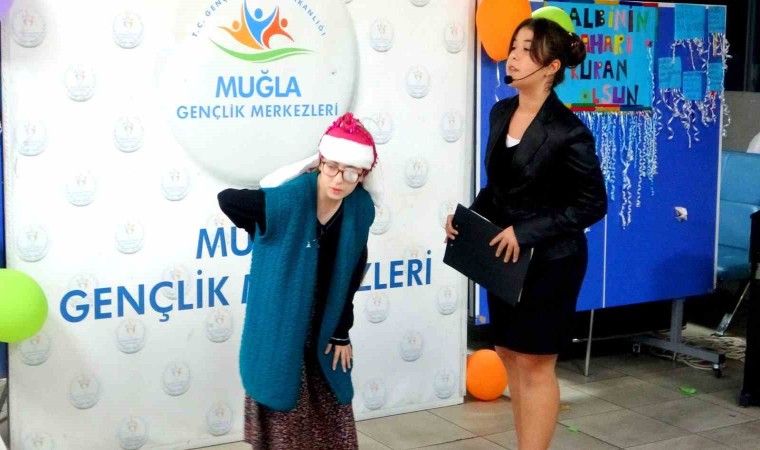 Muğla Uluslararası Gençlik Merkezi yaz okulları kapanış programı düzenlendi