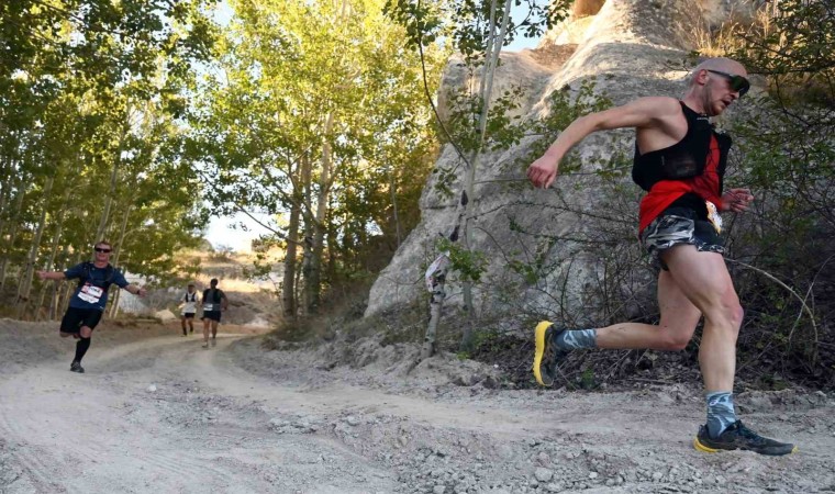 Salomon Cappadocia Ultra Trailde global büyüme