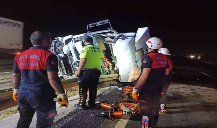 Şanlıurfada yakıt tankeri devrildi: 1 ölü