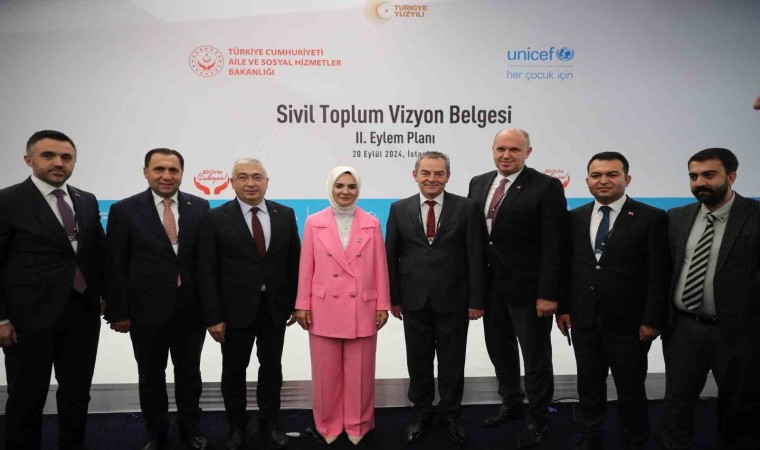 ‘Sivil Toplum Vizyon Belgesi ve 2. Eylem Planı Tanıtımı toplantısına katıldı