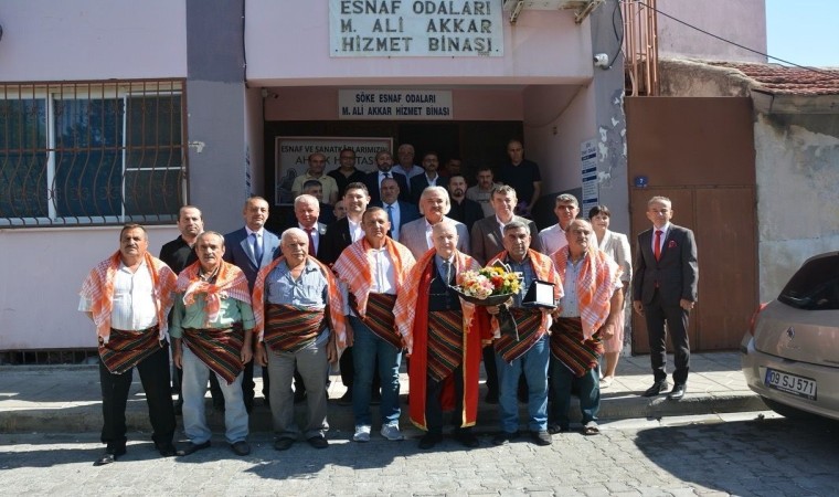 Sökenin ahilerine duygulandıran tören