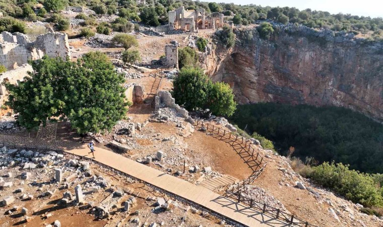 Sporcular, Mersinin antik tarihi ve eşsiz doğasında koştu