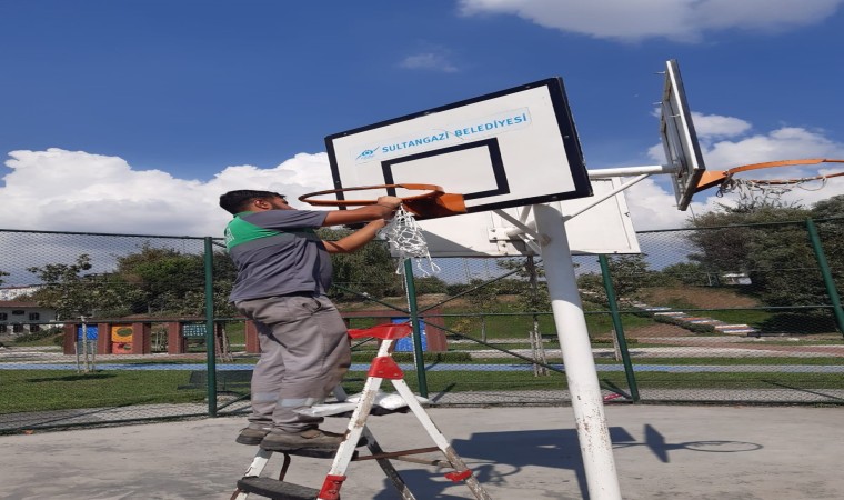 Sultangazi Belediyesinden okullara bakım desteği