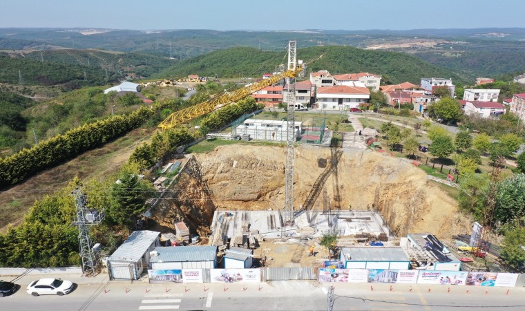 Sultangazi Belediyesinin yaptığı Gençlik Spor ve Sağlık Merkezi kısa sürede tamamlanacak