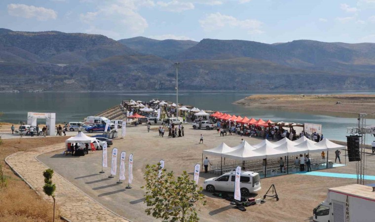 Tarihi Hasankeyfte Su, Doğa Sporları ve Turizm Festivali düzenlendi