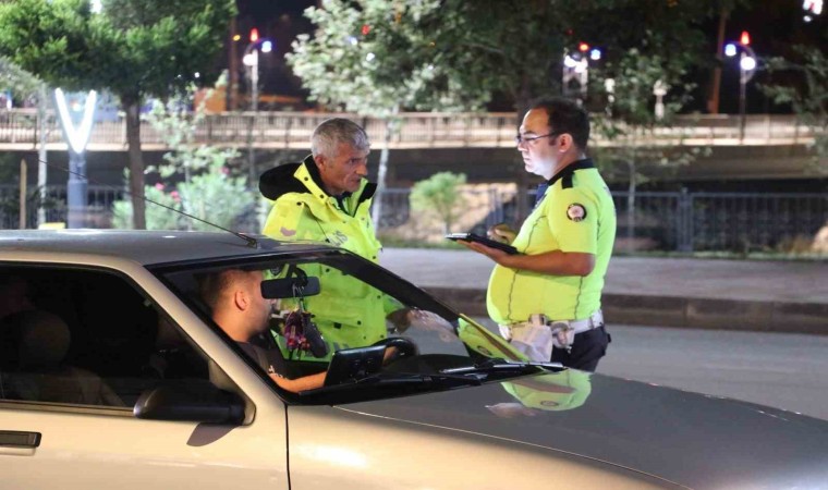 Taşovada trafik ve asayiş uygulaması