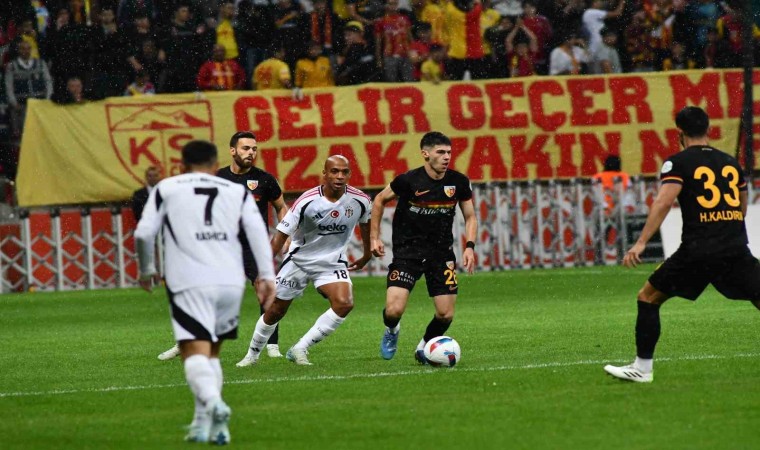 Trendyol Süper Lig: Kayserispor: 0 - Beşiktaş: 0 (Maç devam ediyor)