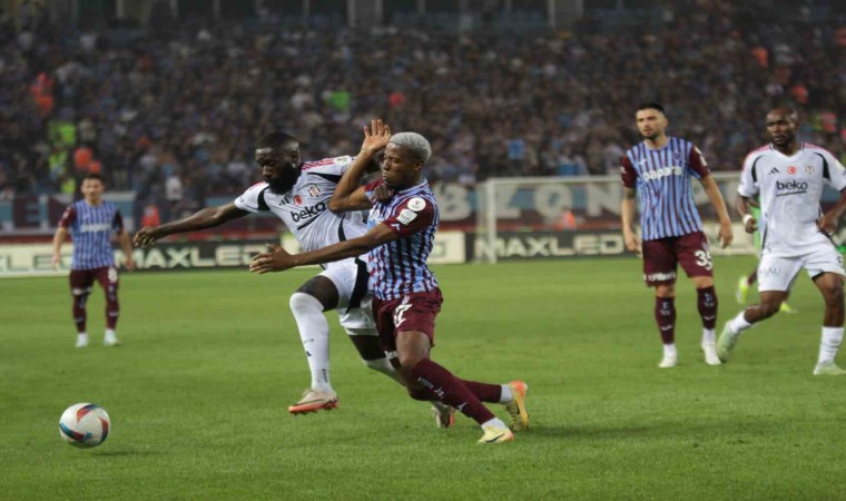 Trendyol Süper Lig: Trabzonspor: 1 - Beşiktaş: 1 (İlk yarı)