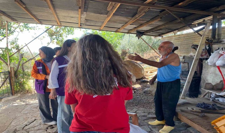 Yangından etkilenen vatandaşlara Büyükşehirden psiko-sosyal destek