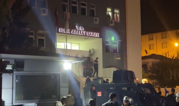 13 polisin şehit edildiği terör saldırısı ile ilgili gözaltına alınan 8 şüpheliden 2sine 13 kez ağırlaştırılmış müebbet istemi