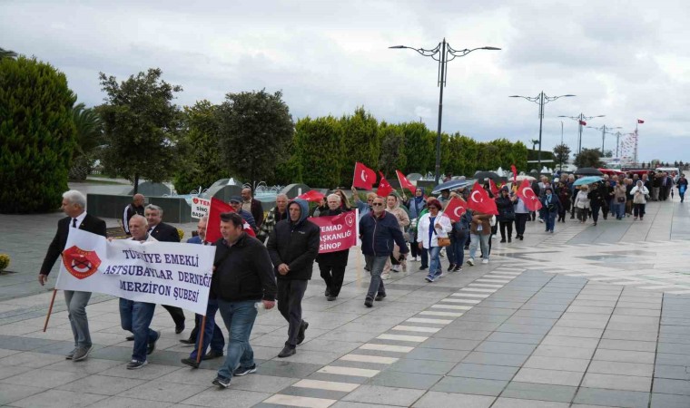 17 Ekim Astsubaylar Gününde emekli astsubaylardan yürüyüş