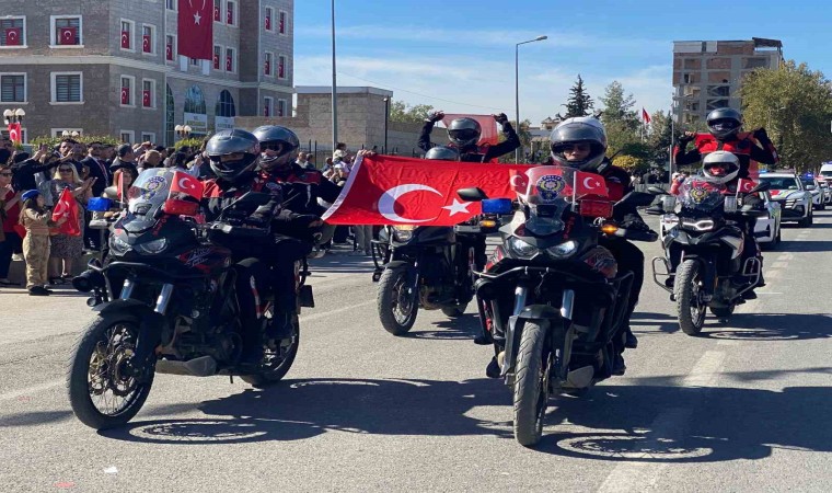 29 Ekim Cumhuriyet Bayramı Adıyamanda coşkuyla kutlandı