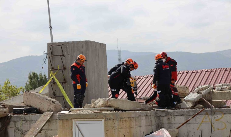 Afyonkarahisarda gerçeği aratmayan tatbikat