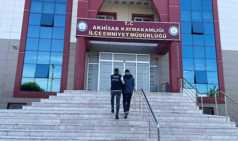 Akhisarda uyuşturucu operasyonu: 1 tutuklama