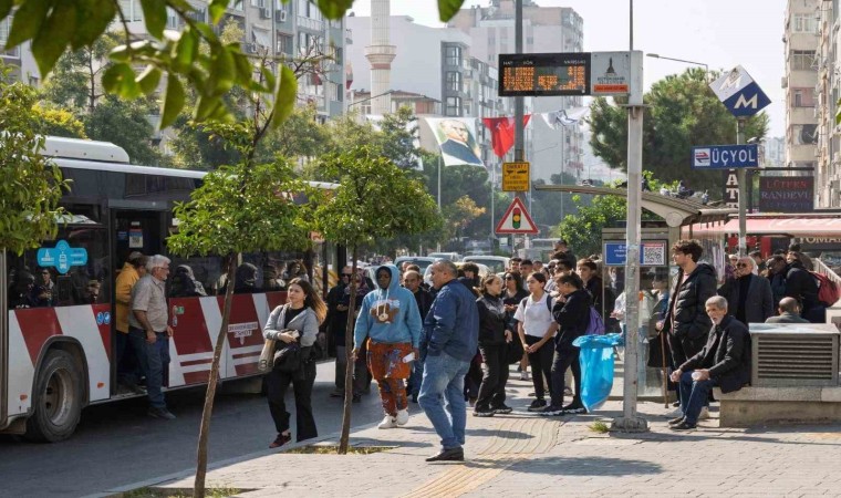 Akıllı duraklar, Büyükşehirin kendi yazılımıyla devrede