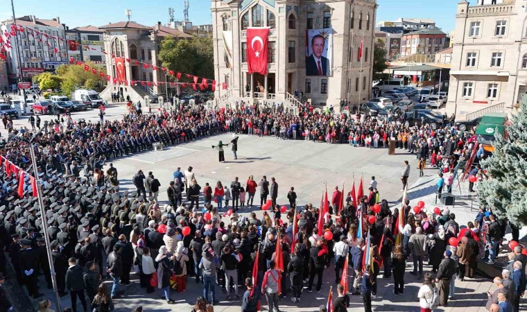 Aksarayda 29 Ekim kutlamaları