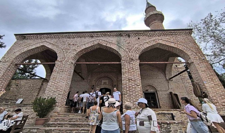 Alanyada camilere turistlerin yoğun ilgisi