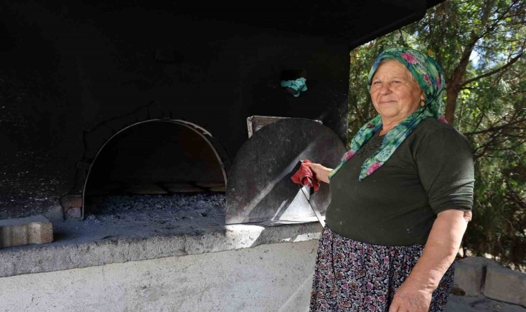 Asırlık gelenek Bıçakçıda yaşıyor