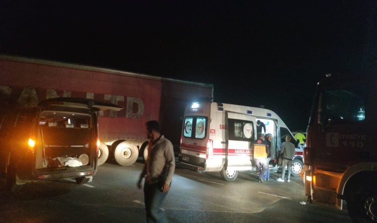 Aşkalede trafik kazası: 4 yaralı