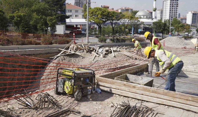 ASKİ Genel Müdürlüğü Altındağın altyapısını yeniliyor