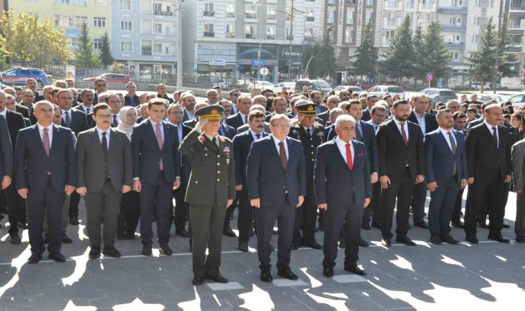 Atatürkün Karsa gelişinin 100üncü yılı kutlandı