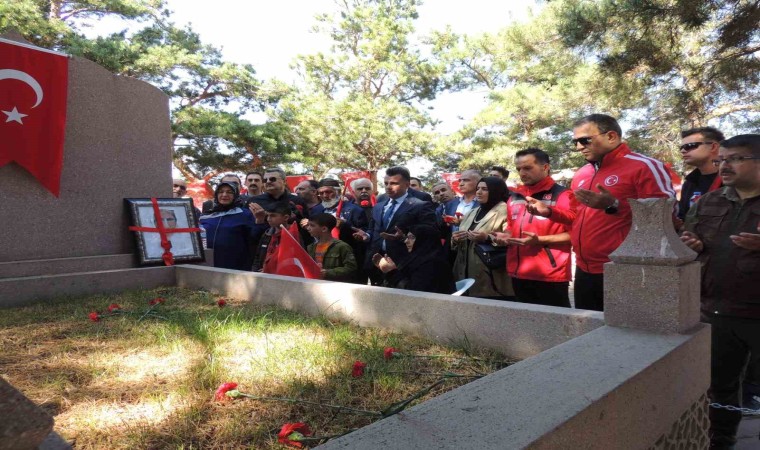 Aziziye Tabyalarında “7den 70e Ecdada Saygı Yürüyüşü” düzenlendi